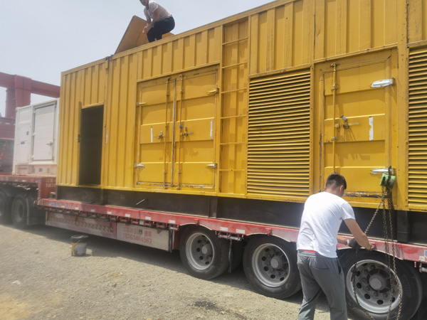 烟台除了负载情况和发动机维护,还有哪些因素会影响 200kw 柴油发电机的油耗?